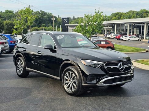 Certified 2025 Mercedes-Benz GLC 300 4MATIC image 1