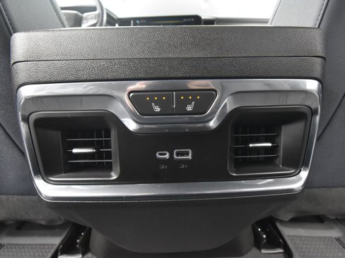 Used 2024 Chevrolet Silverado 1500 High Country image 44