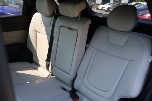 New 2025 Hyundai Tucson Limited image 16