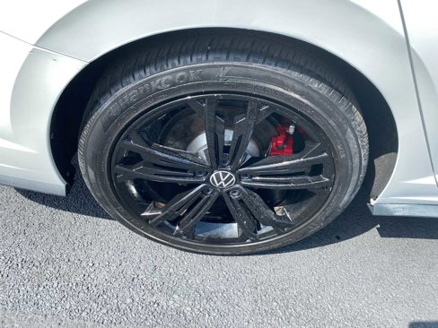 Used 2022 Volkswagen Jetta GLI Autobahn image 40