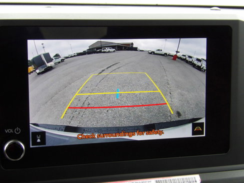 Used 2024 Toyota Tacoma SR image 23