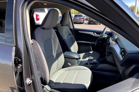 Used 2020 Ford Escape SE image 10