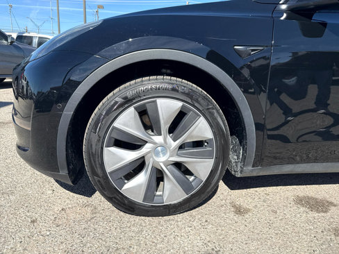Used 2021 Tesla Model Y Long Range image 22
