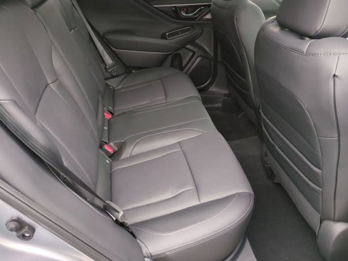 New 2025 Subaru Outback Limited image 38
