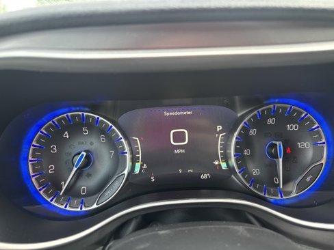 New 2026 Chrysler Pacifica Select image 15