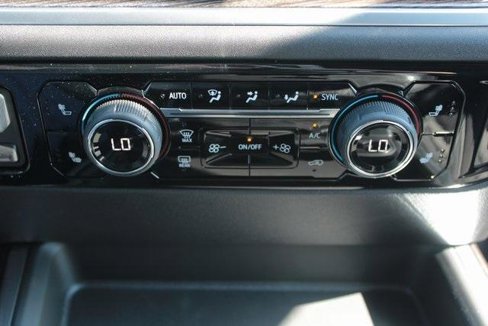 New 2026 Chevrolet Silverado 3500 LT w/ Convenience Package image 19