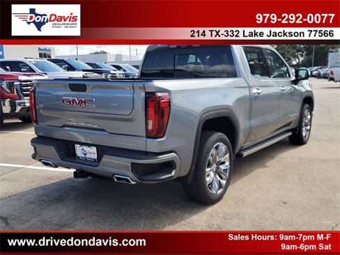 New 2026 GMC Sierra 1500 Denali w/ Denali Reserve Package image 3
