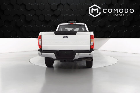 Used 2022 Ford F250 XL w/ Power Equipment Group image 4