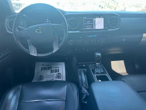 Used 2021 Toyota Tacoma SR5 image 7