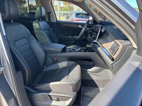 Used 2024 Volkswagen Atlas SEL image 27
