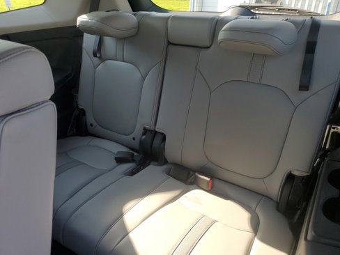 Used 2025 Honda Pilot EX-L image 24