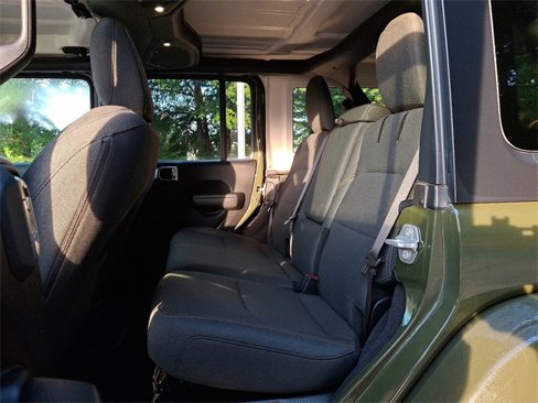 Used 2024 Jeep Wrangler Unlimited image 10