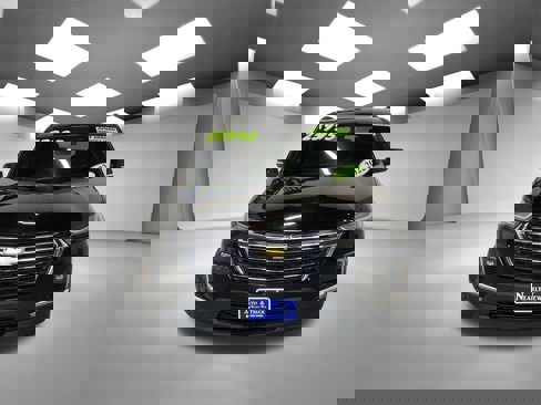 Used 2022 Chevrolet Traverse LT w/ LPO, Floor Liner Package image 2
