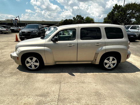 Used 2009 Chevrolet HHR LS image 3