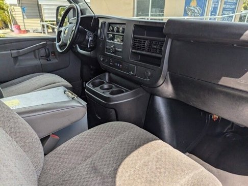 Used 2019 Chevrolet Express 2500 w/ Driver Convenience Package image 29
