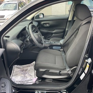 Used 2023 Honda HR-V LX image 25