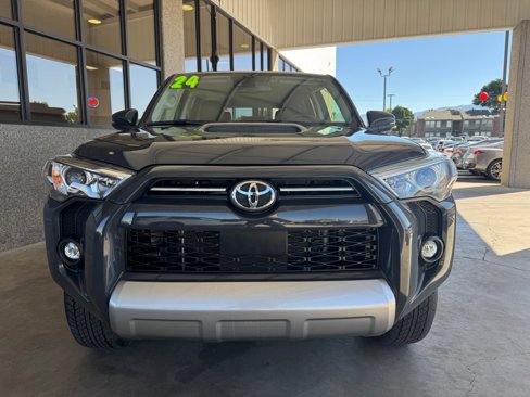 Used 2024 Toyota 4Runner TRD Off-Road Premium image 25