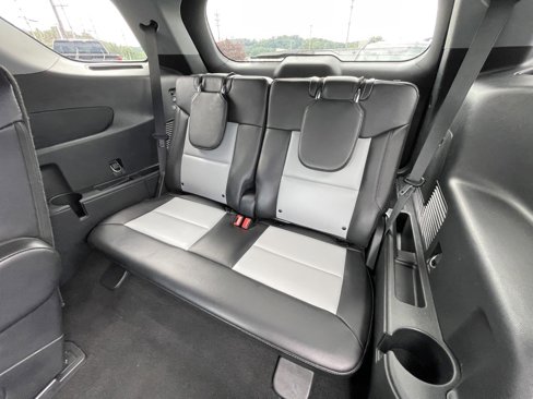 Used 2023 Ford Explorer XLT w/ Equipment Group 202A image 20