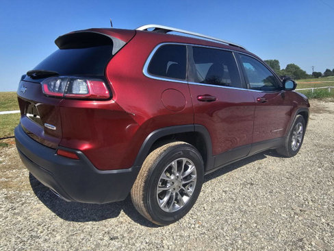 Used 2019 Jeep Cherokee Latitude w/ Popular Appearance Group image 4