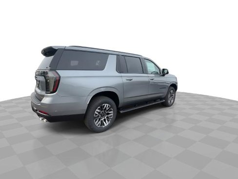 New 2026 Chevrolet Suburban Z71 image 44