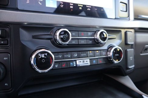Used 2025 Ford F450 Platinum w/ Platinum Plus Package image 24