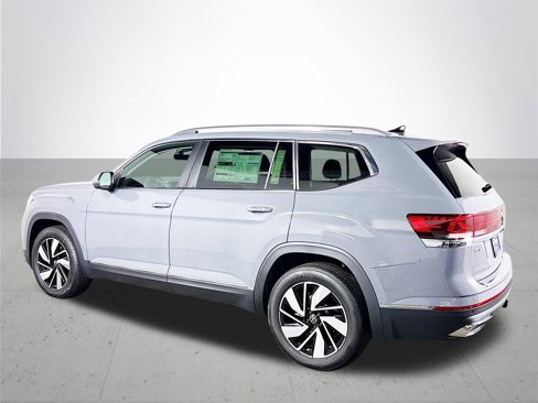 New 2025 Volkswagen Atlas SEL image 9