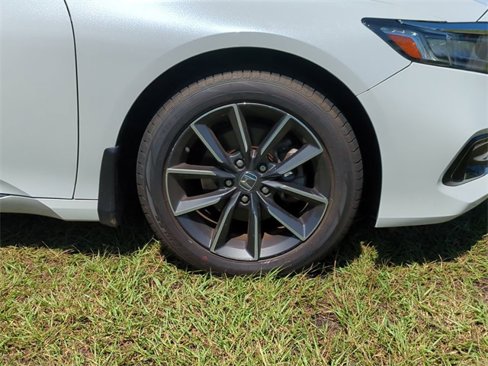 Used 2021 Honda Accord EX-L image 10