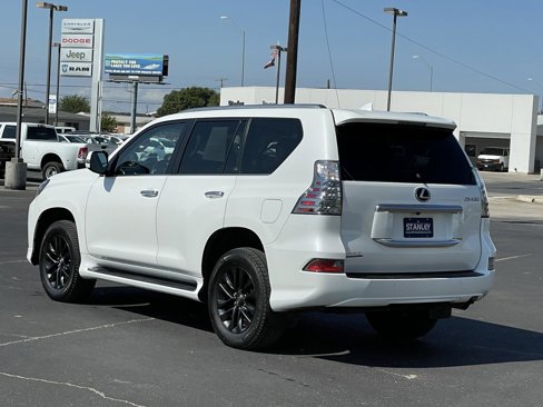 Used 2022 Lexus GX 460 Premium image 5