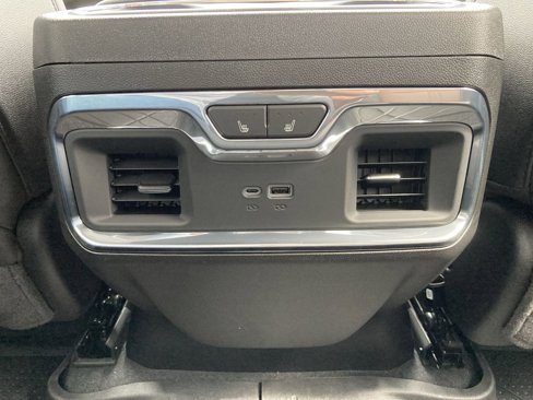New 2026 Chevrolet Silverado 1500 High Country image 18