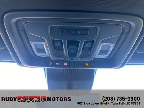 Used 2022 Chevrolet Silverado 1500 ZR2 image 21