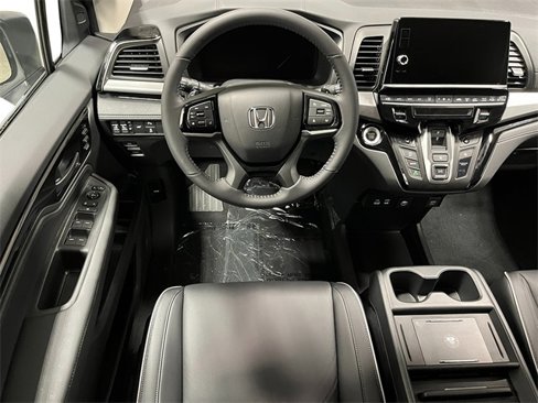 New 2026 Honda Odyssey Touring image 24