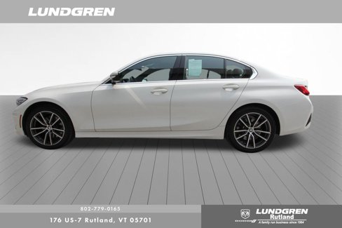 Used 2022 BMW 330i xDrive Sedan w/ Premium Package image 35