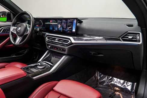 Used 2024 BMW 440i xDrive Convertible w/ Premium Package image 17