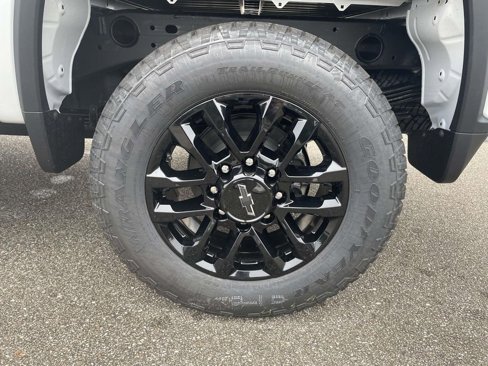 New 2026 Chevrolet Silverado 2500 Custom w/ Custom Convenience Package image 4