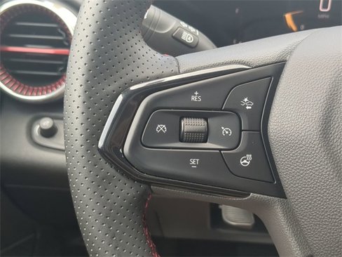 Used 2024 Chevrolet Trax RS w/ Driver Confidence Package image 11