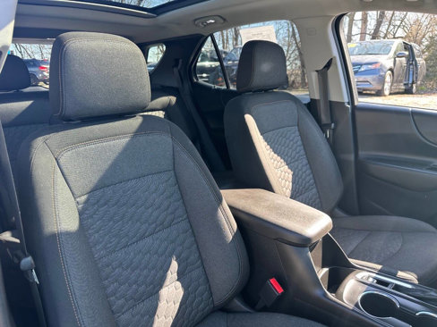 Used 2019 Chevrolet Equinox LT image 15
