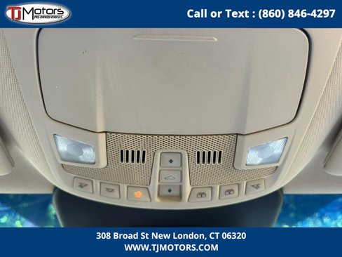 Used 2019 Lincoln Nautilus Reserve image 21