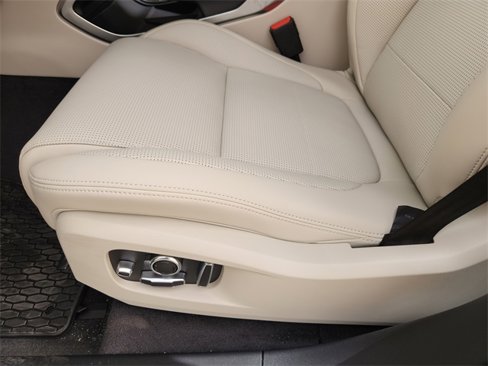 Used 2026 Jaguar F-PACE R-Dynamic S image 22