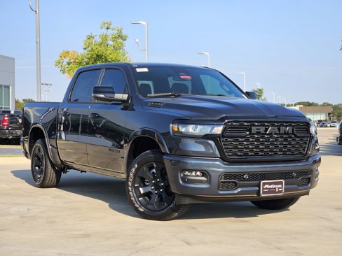New 2026 RAM 1500 4x4 Crew Cab image 7