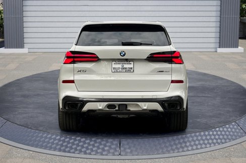 New 2026 BMW X5 xDrive40i w/ M Sport Package image 5