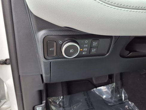 New 2025 Ford Explorer Platinum image 10