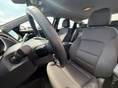 Used 2023 Chevrolet Malibu RS image 22