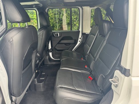 Used 2021 Jeep Wrangler Unlimited Sahara image 19
