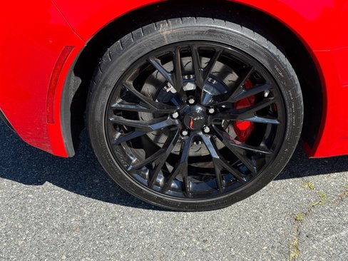 Used 2019 Chevrolet Corvette Z06 w/ Battery Protection Package image 33