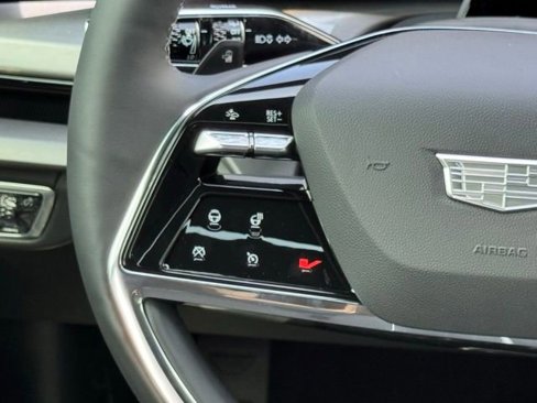 New 2026 Cadillac Vistiq Sport image 23