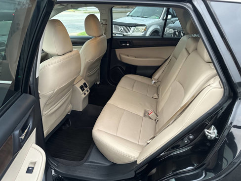Used 2016 Subaru Outback 2.5i Limited image 11