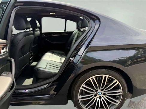 Used 2019 BMW 540i xDrive w/ M Sport Package image 20