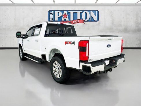 New 2025 Ford F250 Lariat w/ Chrome Package image 5
