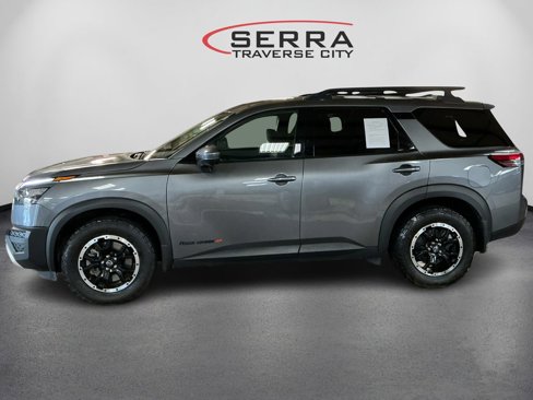 Certified 2024 Nissan Pathfinder Rock Creek image 8