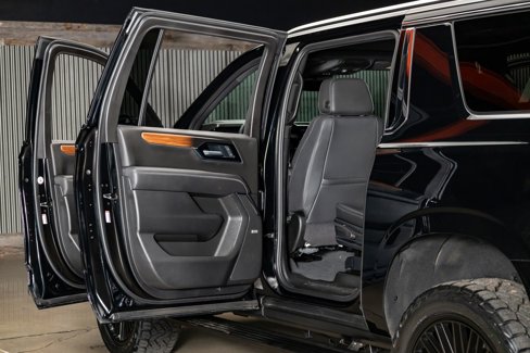 Used 2025 GMC Yukon XL Denali image 34